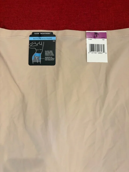 Maidenform Nude Shapewear Shaper - Sleek Smoothers - Picture 2 of 3